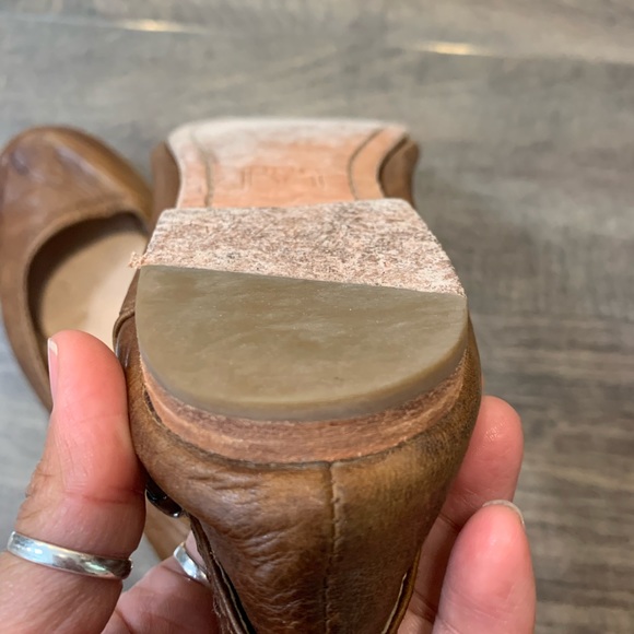 frye carson toggle ballet 8.5 - Picture 7 of 10